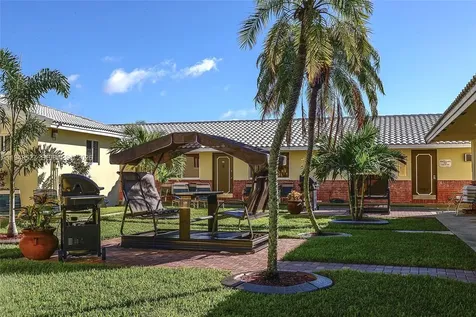 1748 Rodman Street Hollywood FL 33020