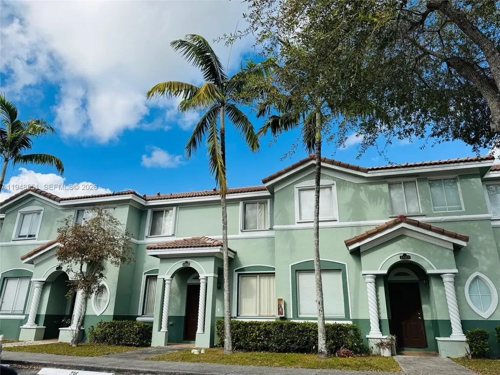 1527 SE 24th Court Homestead FL 33035