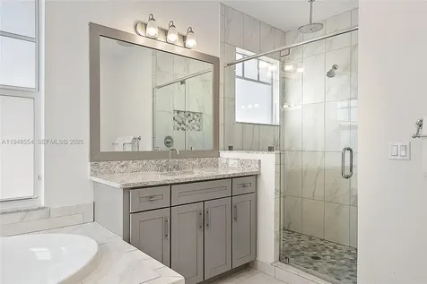 165 Bonnette Hunt Club Lane Palm Beach Gardens FL 33418