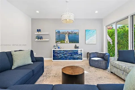 165 Bonnette Hunt Club Lane Palm Beach Gardens FL 33418