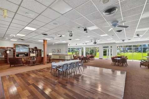 2731 NE 14th Street Causeway Pompano Beach FL 33062