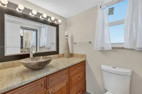 2731 NE 14th Street Causeway Pompano Beach FL 33062