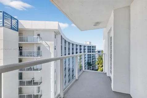 2731 NE 14th Street Causeway Pompano Beach FL 33062