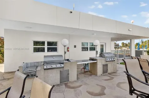 2731 NE 14th Street Causeway Pompano Beach FL 33062