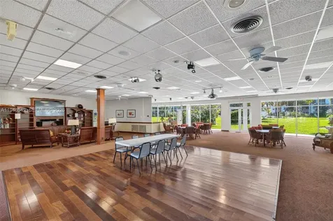 2731 NE 14th Street Causeway Pompano Beach FL 33062