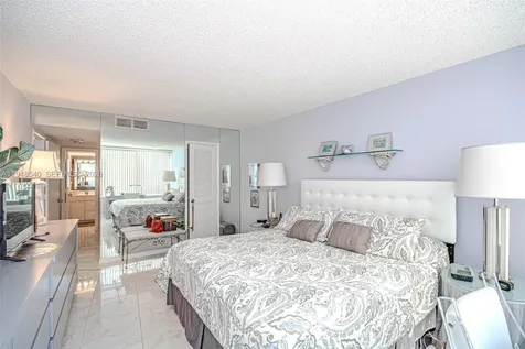 3590 S Ocean Boulevard South Palm Beach FL 33480