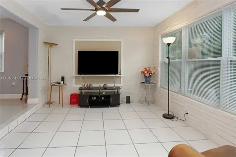 1308 Hollywood Boulevard Hollywood FL 33019