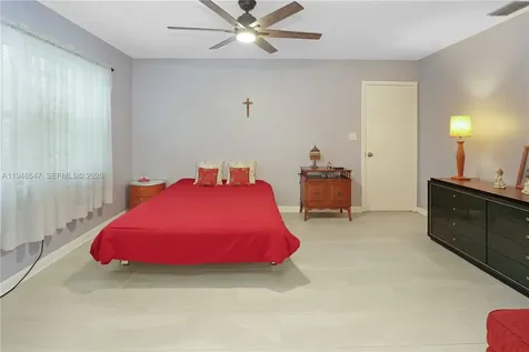 1308 Hollywood Boulevard Hollywood FL 33019