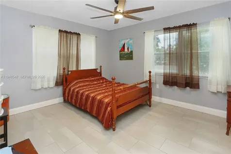 1308 Hollywood Boulevard Hollywood FL 33019