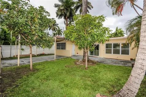 1308 Hollywood Boulevard Hollywood FL 33019