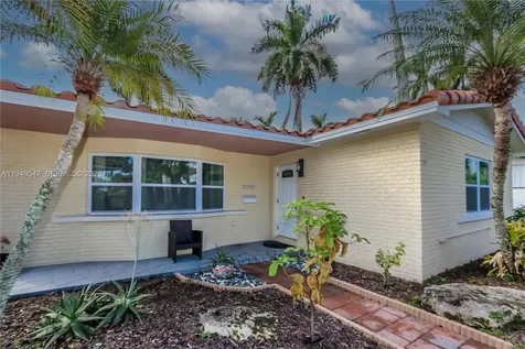1308 Hollywood Boulevard Hollywood FL 33019