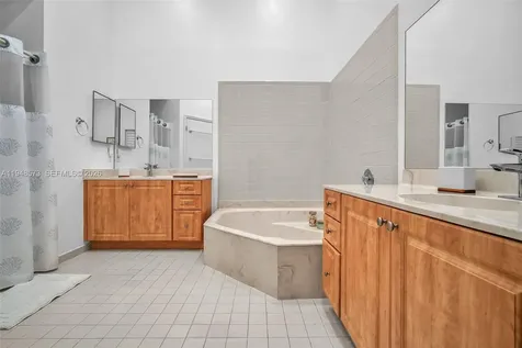 19211 NW 88th Court Hialeah FL 33018