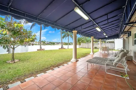 19211 NW 88th Court Hialeah FL 33018