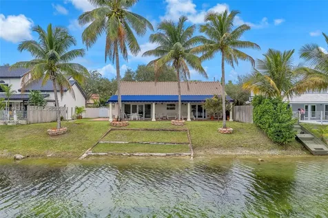 19211 NW 88th Court Hialeah FL 33018