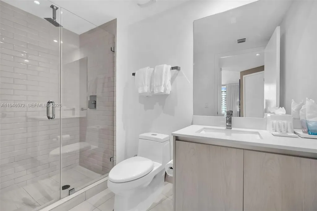 4010 S Ocean Drive Hollywood FL 33019