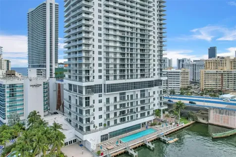 4010 S Ocean Drive Hollywood FL 33019