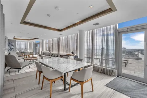 4010 S Ocean Drive Hollywood FL 33019