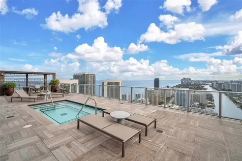 4010 S Ocean Drive Hollywood FL 33019