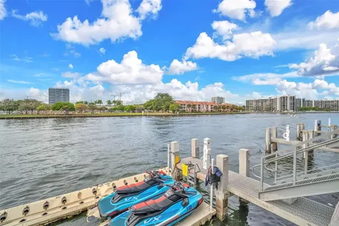 4010 S Ocean Drive Hollywood FL 33019