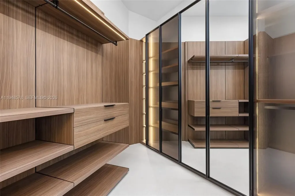 51 Isla Bahia Drive Fort Lauderdale FL 33316