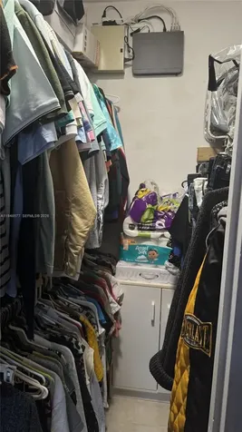9890 Santos Drive Cutler Bay FL 33189