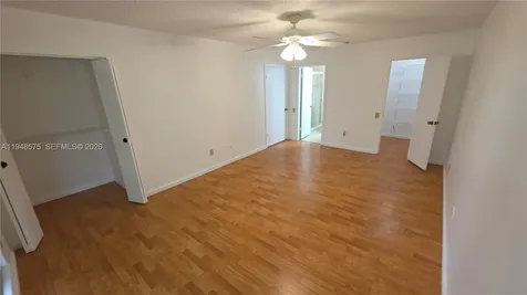 7124 SW 114th Place Miami FL 33173