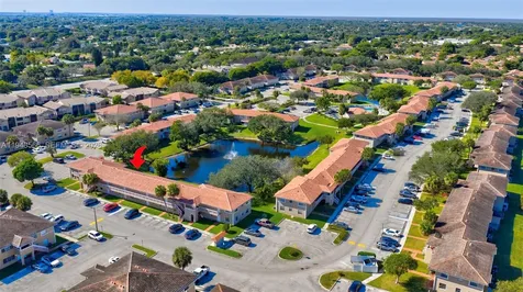 908 Twin Lakes Drive Coral Springs FL 33071
