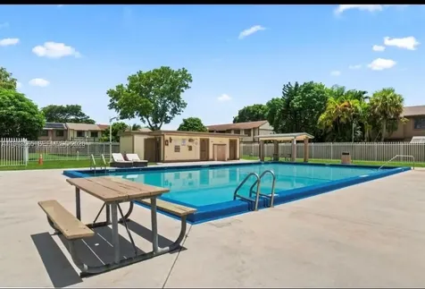 453 NE 210th Terrace Miami FL 33179