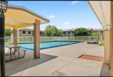 453 NE 210th Terrace Miami FL 33179