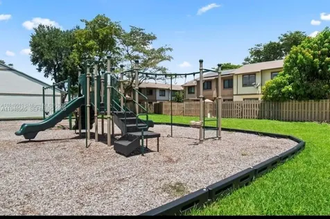 453 NE 210th Terrace Miami FL 33179