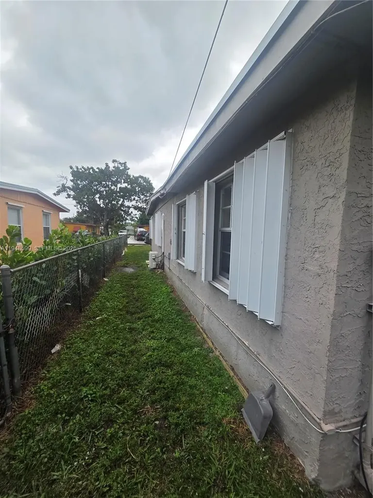 210 SW 14th Avenue Delray Beach FL 33444