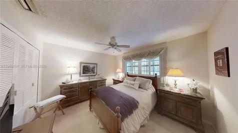 1527 Edgewater Circle Fort Myers FL 33919