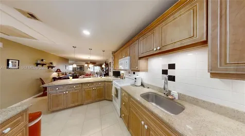 1527 Edgewater Circle Fort Myers FL 33919
