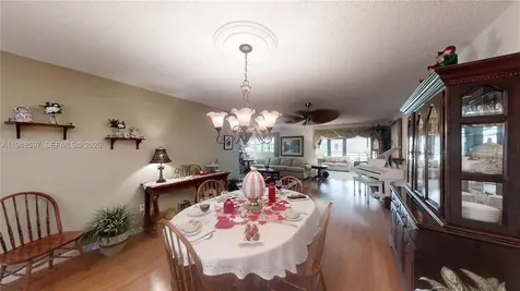 1527 Edgewater Circle Fort Myers FL 33919