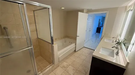 17375 Collins Avenue Sunny Isles Beach FL 33160
