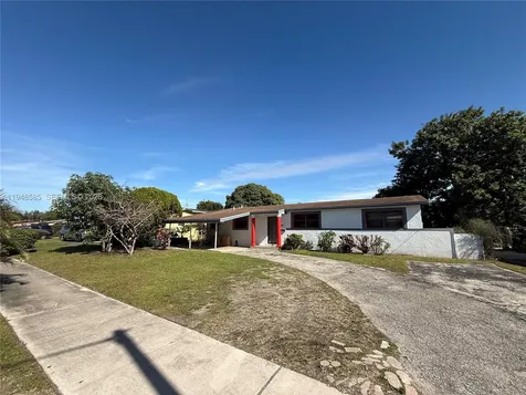18425 NW 23rd Avenue Miami Gardens FL 33056
