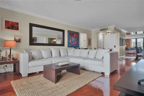 1121 Crandon Boulevard Key Biscayne FL 33149