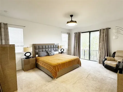 3209 W 98th Place Hialeah FL 33018