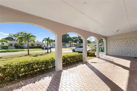 3521 NW 18th Place Lauderhill FL 33311