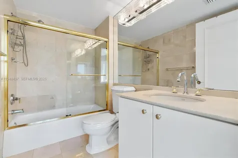 19333 Collins Avenue Sunny Isles Beach FL 33160