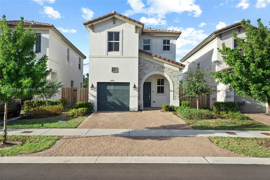 2405 NW 131st Circle Miami FL 33167