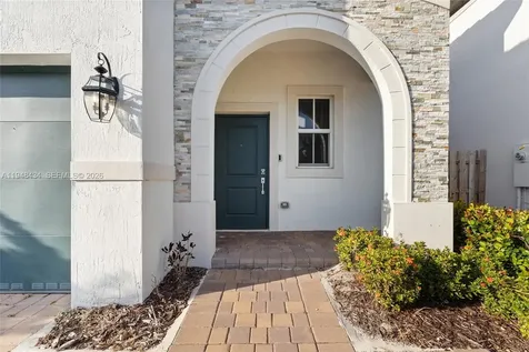 2405 NW 131st Circle Miami FL 33167