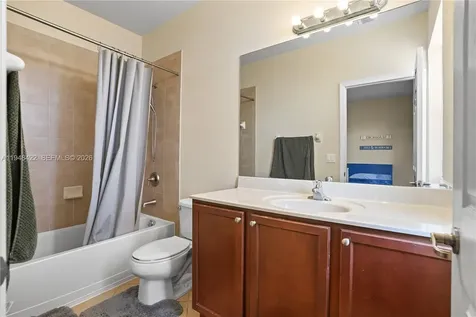 9105 SW 227th Street Cutler Bay FL 33190