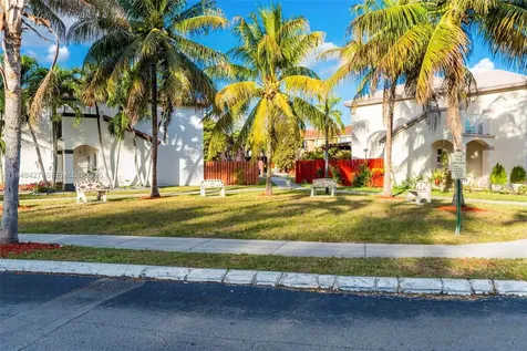 8735 SW 158th Path Miami FL 33193