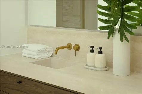 5845 SW 130th Terrace Pinecrest FL 33156