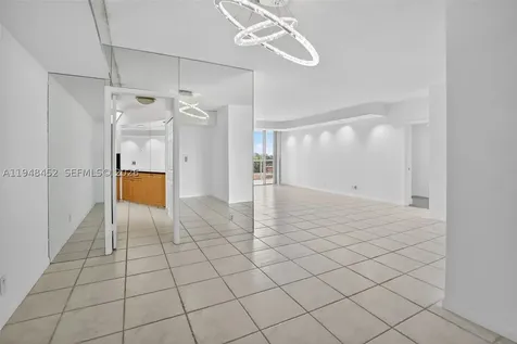 20281 E Country Club Drive Aventura FL 33180
