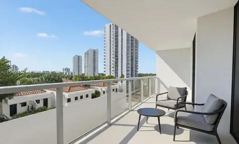 20281 E Country Club Drive Aventura FL 33180