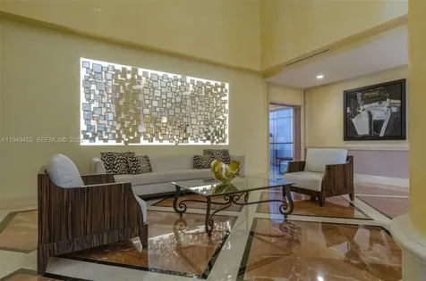 20281 E Country Club Drive Aventura FL 33180