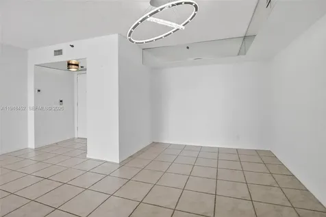 20281 E Country Club Drive Aventura FL 33180