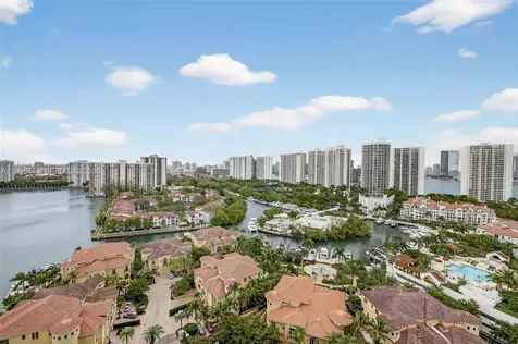 1000 Island Boulevard Aventura FL 33160